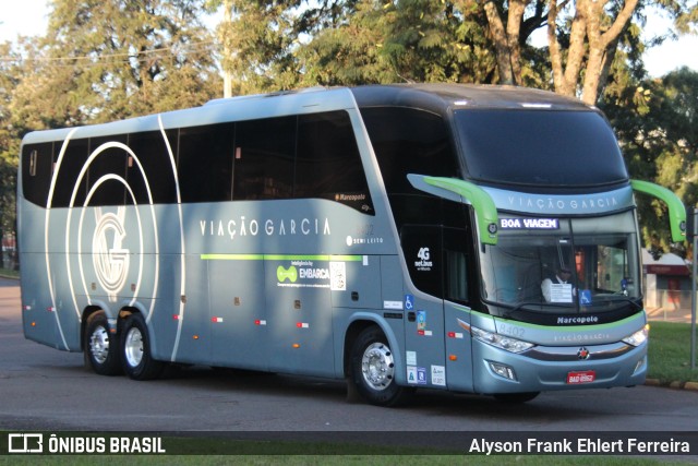 Viação Garcia 8402 na cidade de Cascavel, Paraná, Brasil, por Alyson Frank Ehlert Ferreira. Número da foto: #11185842.