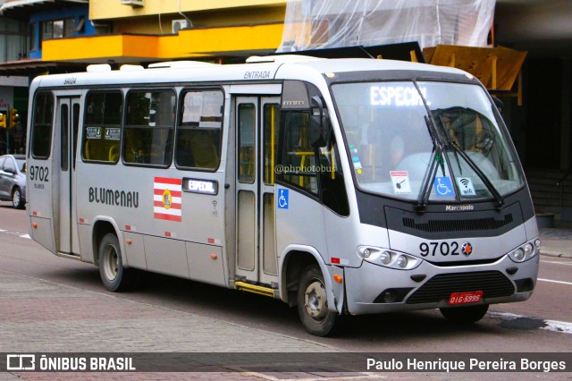 BluMob - Concessionária de Transporte Urbano de Blumenau 9702 na cidade de Blumenau, Santa Catarina, Brasil, por Paulo Henrique Pereira Borges. Número da foto: #11187033.