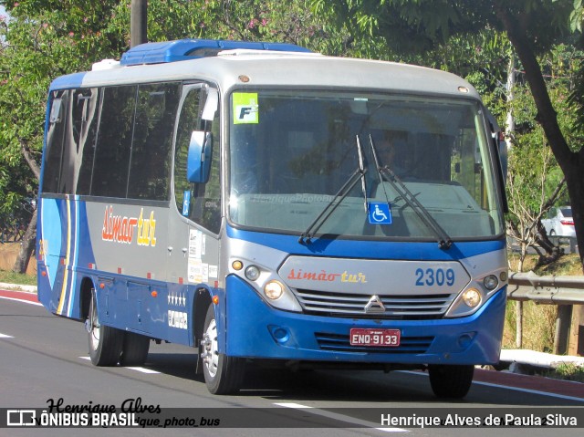Simão Tur 2309 na cidade de Bauru, São Paulo, Brasil, por Henrique Alves de Paula Silva. Número da foto: #11185516.