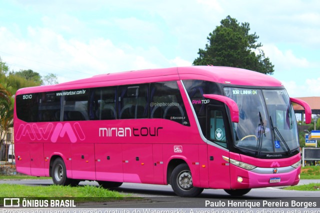 Mirian Tour 5010 na cidade de Barra do Piraí, Rio de Janeiro, Brasil, por Paulo Henrique Pereira Borges. Número da foto: #11190179.