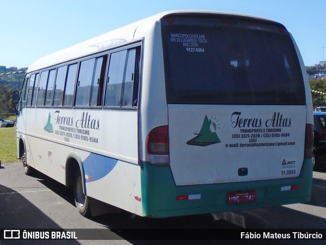 Terras Altas Transporte e Turismo 4240 na cidade de Três Corações, Minas Gerais, Brasil, por Fábio Mateus Tibúrcio. Número da foto: #11191144.