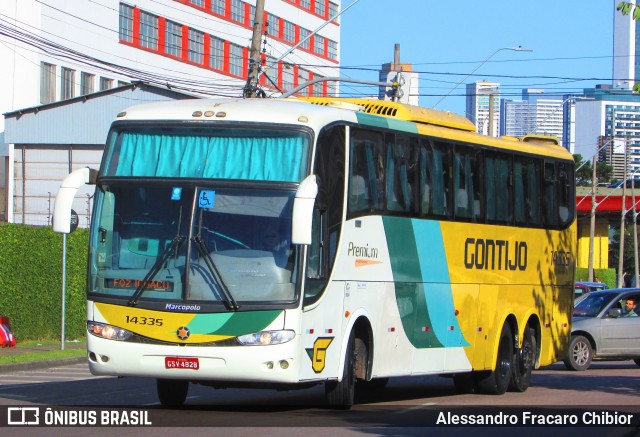 Empresa Gontijo de Transportes 14335 na cidade de Curitiba, Paraná, Brasil, por Alessandro Fracaro Chibior. ID da foto: 11191623.