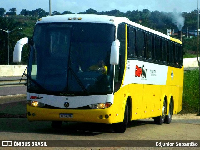 Alex Tur 3998 na cidade de Paudalho, Pernambuco, Brasil, por Edjunior Sebastião. Número da foto: #11192241.
