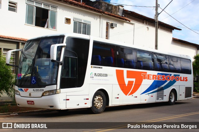 Viação Teresópolis RJ 203.039 na cidade de Além Paraíba, Minas Gerais, Brasil, por Paulo Henrique Pereira Borges. ID da foto: 11192630.