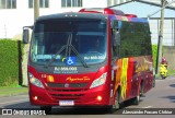 Luzeiros Tur 510 na cidade de Curitiba, Paraná, Brasil, por Alessandro Fracaro Chibior. Número da foto: #:id.
