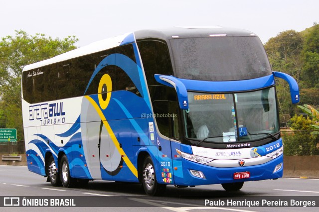 Arara Azul Turismo 2018 na cidade de Piraí, Rio de Janeiro, Brasil, por Paulo Henrique Pereira Borges. Número da foto: #11195380.