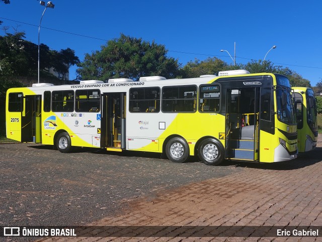 Itajaí Transportes Coletivos 2075 na cidade de Campinas, São Paulo, Brasil, por Eric Gabriel. Número da foto: #11195461.