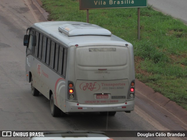 RRE Transportes 1700 na cidade de Belo Horizonte, Minas Gerais, Brasil, por Douglas Célio Brandao. ID da foto: 11195088.