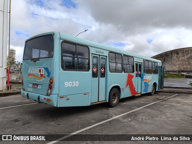 Avanço Transportes 9030 na cidade de Salvador, Bahia, Brasil, por André Pietro  Lima da Silva. Número da foto: #11196638.