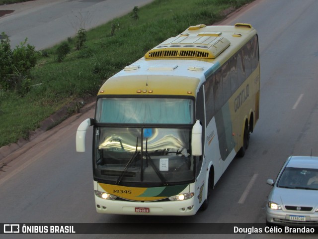 Empresa Gontijo de Transportes 14345 na cidade de Belo Horizonte, Minas Gerais, Brasil, por Douglas Célio Brandao. ID da foto: 11197502.