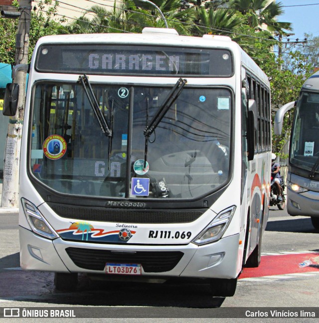 Auto Viação Salineira RJ 111.069 na cidade de Cabo Frio, Rio de Janeiro, Brasil, por Carlos Vinícios lima. Número da foto: #11198156.