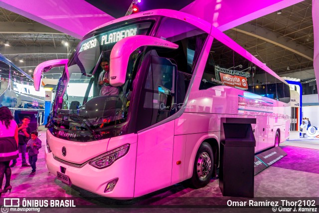 Mercedes-Benz OC-500RF BlueTec 5 - MP 135 MX - Expo Foro 2018 na cidade de Álvaro Obregón, Ciudad de México, México, por Omar Ramírez Thor2102. ID da foto: 11197304.