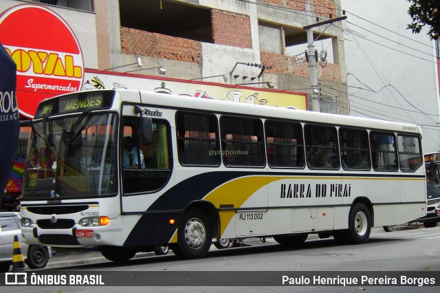 Viação Barra do Piraí Turismo RJ 113.002 na cidade de Barra do Piraí, Rio de Janeiro, Brasil, por Paulo Henrique Pereira Borges. ID da foto: 11198236.