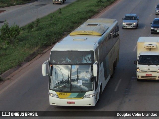 Empresa Gontijo de Transportes 21025 na cidade de Belo Horizonte, Minas Gerais, Brasil, por Douglas Célio Brandao. ID da foto: 11199847.