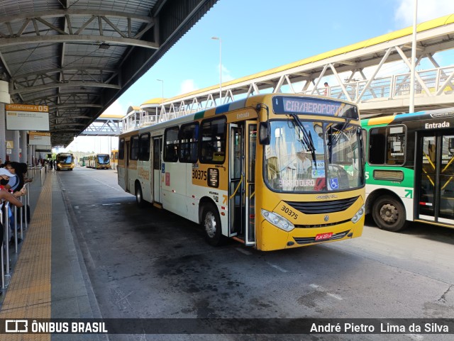 Plataforma Transportes 30375 na cidade de Salvador, Bahia, Brasil, por André Pietro  Lima da Silva. ID da foto: 11198604.