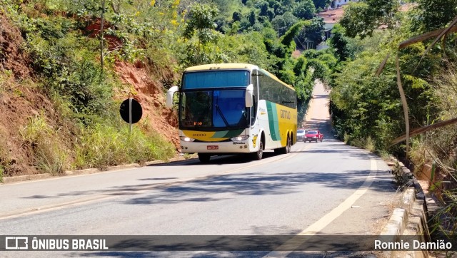 Empresa Gontijo de Transportes 14000 na cidade de Minas Novas, Minas Gerais, Brasil, por Ronnie Damião. Número da foto: #11201413.