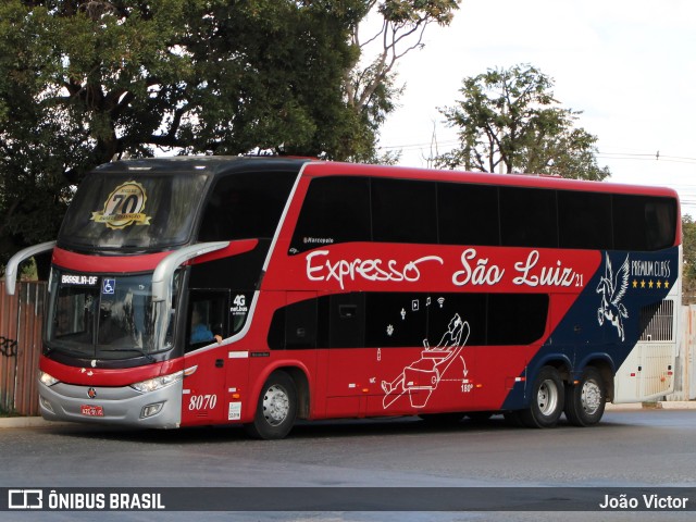 Expresso São Luiz 8070 na cidade de Brasília, Distrito Federal, Brasil, por João Victor. Número da foto: #11200837.