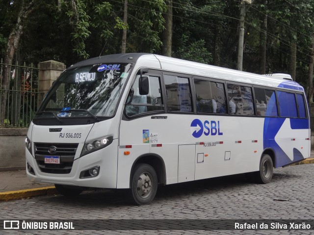 SBL Transportes RJ 556.005 na cidade de Petrópolis, Rio de Janeiro, Brasil, por Rafael da Silva Xarão. Número da foto: #11204825.