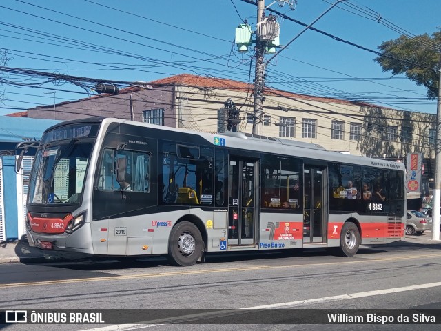 Express Transportes Urbanos Ltda 4 8842 na cidade de São Paulo, São Paulo, Brasil, por William Bispo da Silva. ID da foto: 11202856.