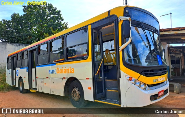 HP Transportes Coletivos 20501 na cidade de Goiânia, Goiás, Brasil, por Carlos Júnior. Número da foto: #11207900.