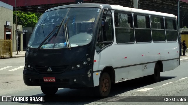 Ônibus Particulares GVQ2509 na cidade de São Paulo, São Paulo, Brasil, por Cle Giraldi. Número da foto: #11208467.