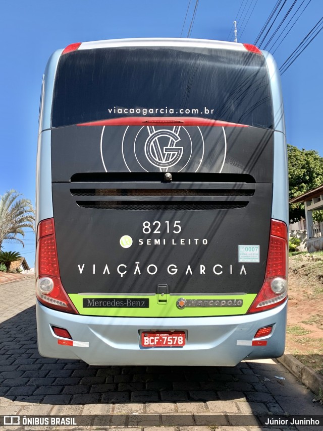 Viação Garcia 8215 na cidade de Garça, São Paulo, Brasil, por Júnior Juninho. Número da foto: #11206861.
