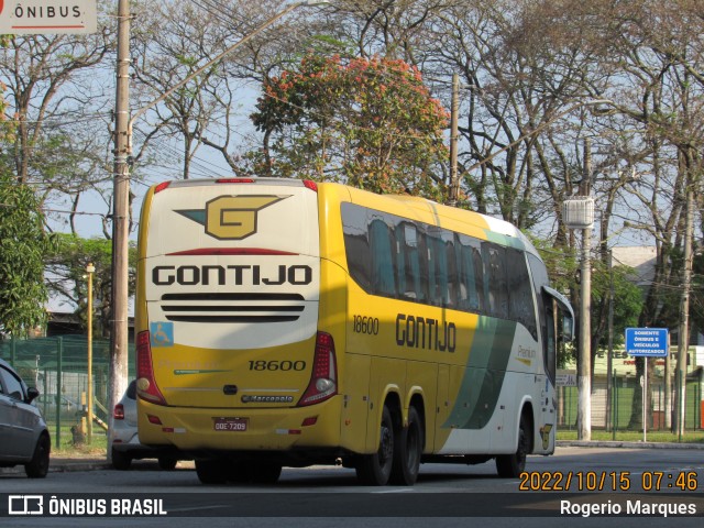 Empresa Gontijo de Transportes 18600 na cidade de São José dos Campos, São Paulo, Brasil, por Rogerio Marques. ID da foto: 11206043.