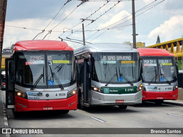 Himalaia Transportes > Ambiental Transportes Urbanos 4 1539 na cidade de São Paulo, São Paulo, Brasil, por Brenno Santos. ID da foto: 11206087.