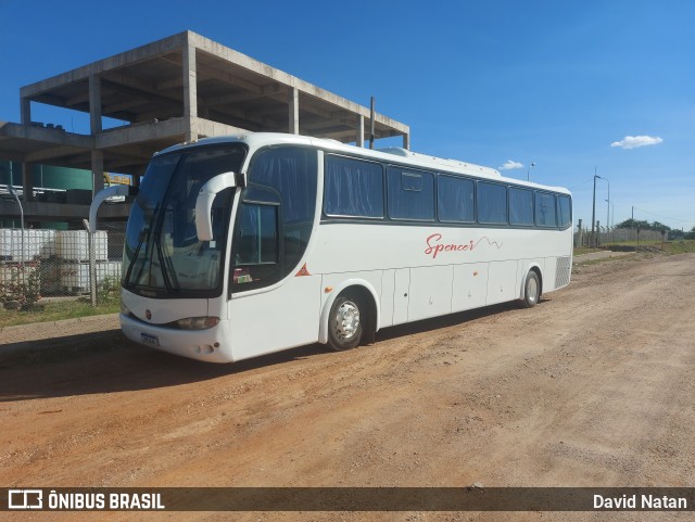 Spencer Transportes 324 na cidade de Candiota, Rio Grande do Sul, Brasil, por David Natan. Número da foto: #11164257.