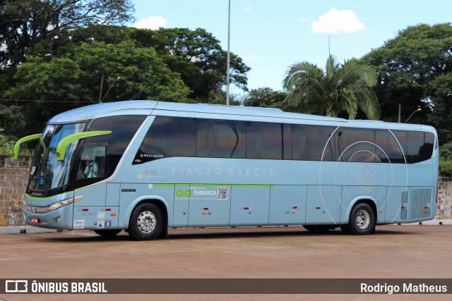 Viação Garcia 8105 na cidade de Maringá, Paraná, Brasil, por Rodrigo Matheus. Número da foto: #11165035.
