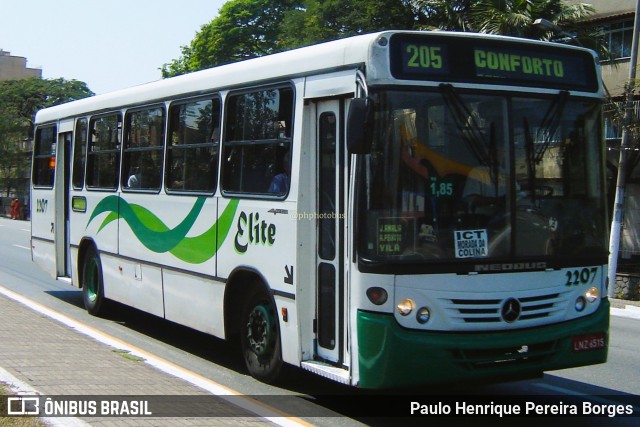 Viação Elite 2207 na cidade de Volta Redonda, Rio de Janeiro, Brasil, por Paulo Henrique Pereira Borges. ID da foto: 11213693.