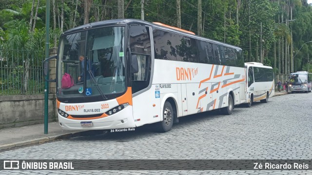 Dany Tur Excursões e Viagens 2023 na cidade de Petrópolis, Rio de Janeiro, Brasil, por Zé Ricardo Reis. ID da foto: 11212812.