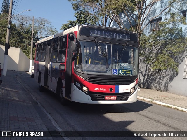 Rigras Transporte Coletivo e Turismo 536 na cidade de Ribeirão Pires, São Paulo, Brasil, por Rafael Lopes de Oliveira. ID da foto: 11214918.