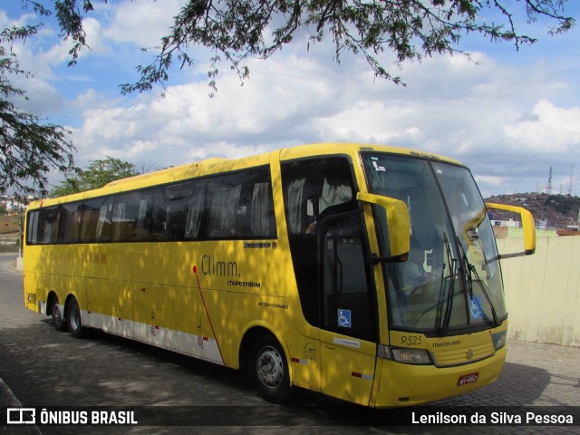 Viação Itapemirim 9525 na cidade de Caruaru, Pernambuco, Brasil, por Lenilson da Silva Pessoa. Número da foto: #11220029.