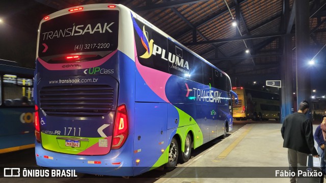 Trans Isaak Turismo 1711 na cidade de Embu das Artes, São Paulo, Brasil, por Fábio Paixão. Número da foto: #11218104.