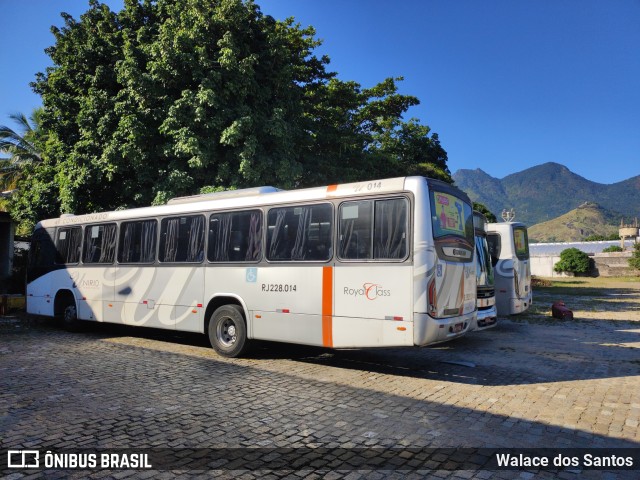 UniRio Transportes RJ 228.014 na cidade de Rio de Janeiro, Rio de Janeiro, Brasil, por Walace dos Santos. Número da foto: #11218079.