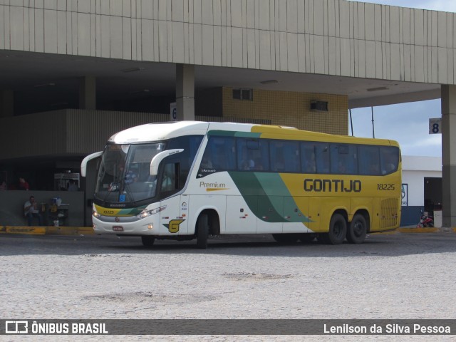 Empresa Gontijo de Transportes 18225 na cidade de Caruaru, Pernambuco, Brasil, por Lenilson da Silva Pessoa. ID da foto: 11220006.