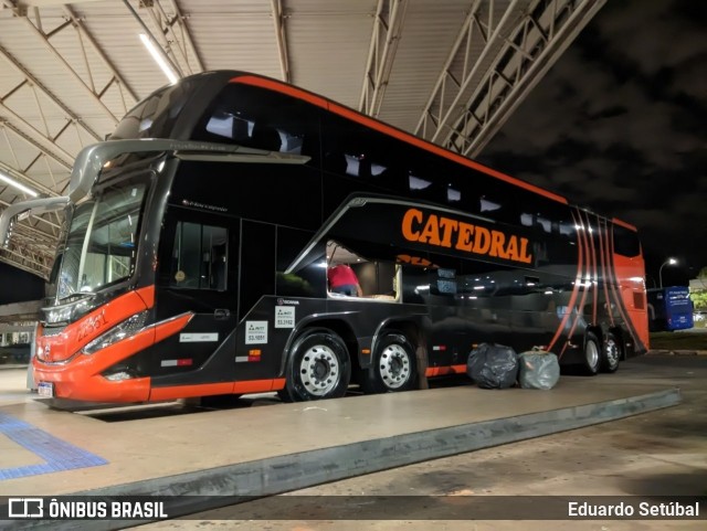 Catedral Turismo 22361 na cidade de Brasília, Distrito Federal, Brasil, por Eduardo Setúbal. Número da foto: #11224268.