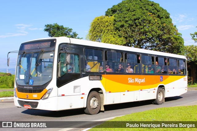 Viação São Miguel 1502 na cidade de Resende, Rio de Janeiro, Brasil, por Paulo Henrique Pereira Borges. Número da foto: #11224484.