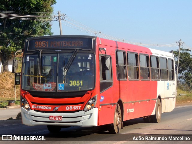 Viação Novo Retiro 88187 na cidade de Betim, Minas Gerais, Brasil, por Adão Raimundo Marcelino. Número da foto: #11227990.