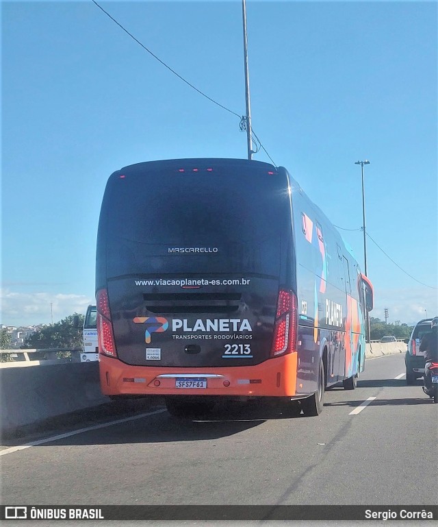 Planeta Transportes Rodoviários 2213 na cidade de Vila Velha, Espírito Santo, Brasil, por Sergio Corrêa. Número da foto: #11225324.