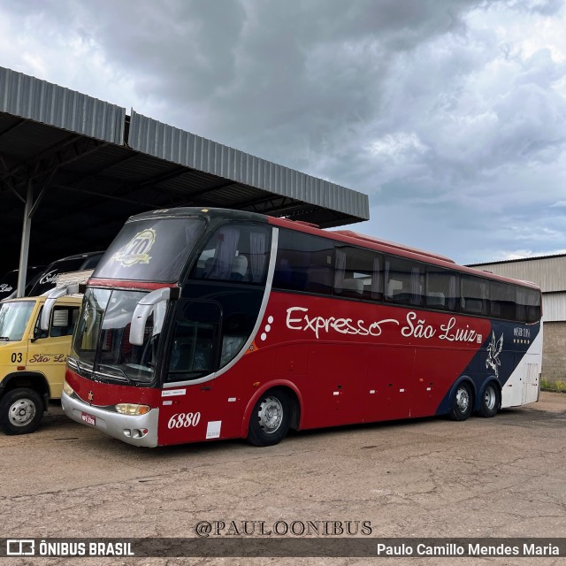 Expresso São Luiz 6880 na cidade de Cuiabá, Mato Grosso, Brasil, por Paulo Camillo Mendes Maria. ID da foto: 11230690.