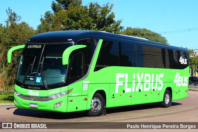 4bus - Cooperativa de Transporte Rodoviário de Passageiros Serviços e Tecnologia - Buscoop 44011 na cidade de Curitiba, Paraná, Brasil, por Paulo Henrique Pereira Borges. Número da foto: #11233059.