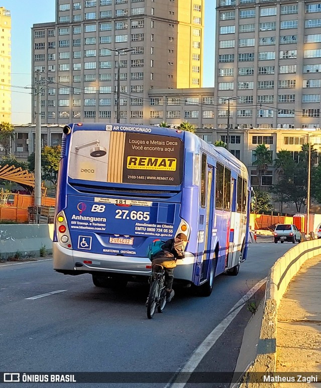 BBTT - Benfica Barueri Transporte e Turismo 27.665 na cidade de Barueri, São Paulo, Brasil, por Matheus Zaghi. ID da foto: 11233657.