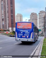 BBTT - Benfica Barueri Transporte e Turismo 27.611 na cidade de Barueri, São Paulo, Brasil, por Matheus Zaghi. ID da foto: :id.