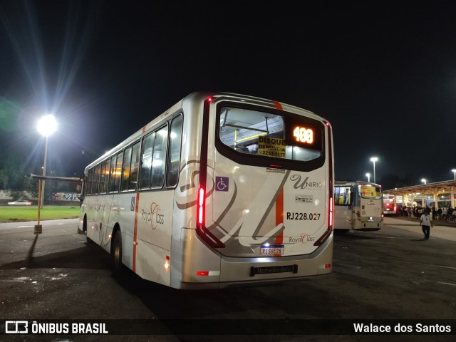 UniRio Transportes RJ 228.027 na cidade de Rio de Janeiro, Rio de Janeiro, Brasil, por Walace dos Santos. ID da foto: 11235621.