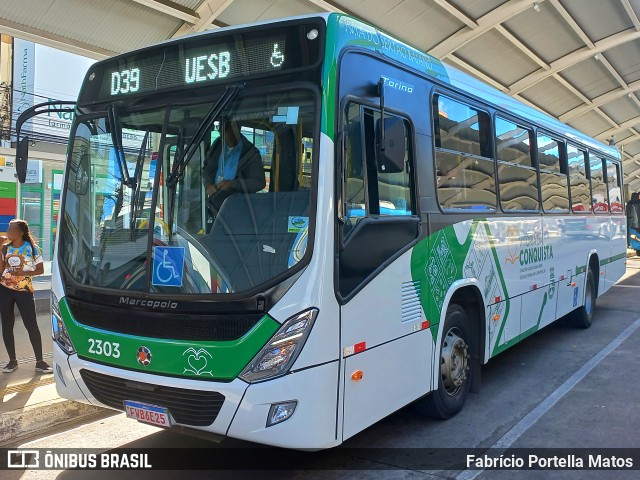 Viação Rosa Vitória da Conquista 2303 na cidade de Vitória da Conquista, Bahia, Brasil, por Fabrício Portella Matos. Número da foto: #11236547.