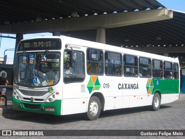 Rodoviária Caxangá 019 na cidade de Olinda, Pernambuco, Brasil, por Gustavo Felipe Melo. Número da foto: #11235803.
