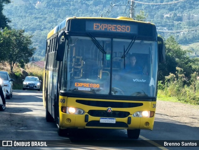 Gramado Turismo 300 na cidade de Gramado, Rio Grande do Sul, Brasil, por Brenno Santos. ID da foto: 11236952.