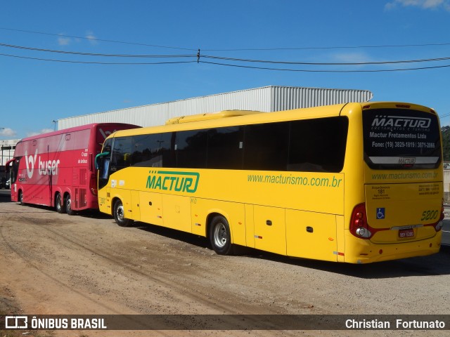 Mactur 5200 na cidade de Juiz de Fora, Minas Gerais, Brasil, por Christian  Fortunato. Número da foto: #11238247.